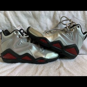 Reebok kamikaze III mid 8.5